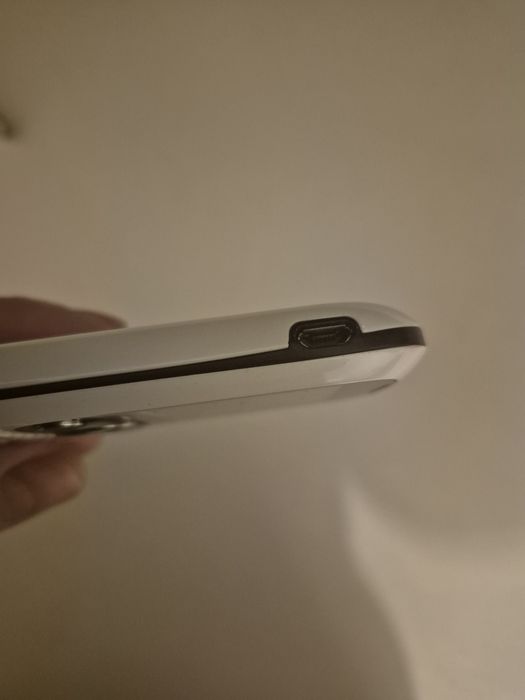 Telemóvel ZTE G R236