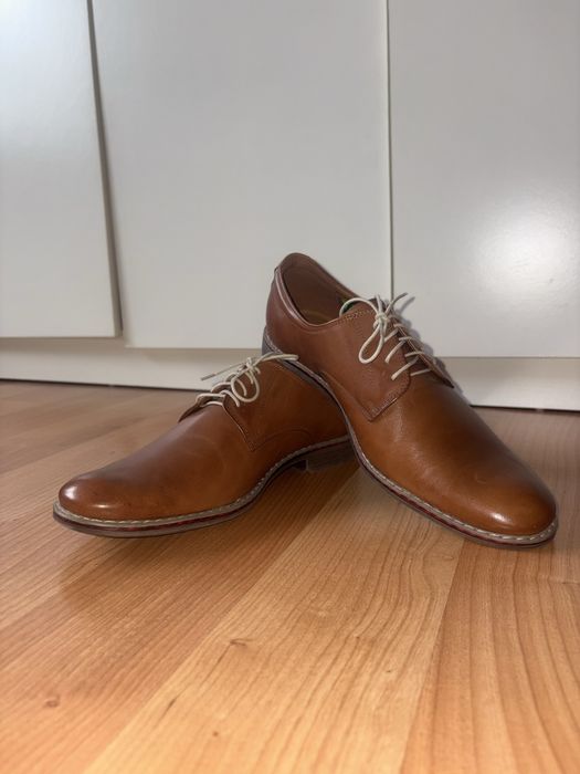 Eleganckie skorzane meskie buty