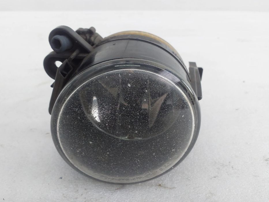 Farol nevoeiro frente direito VOLKSWAGEN Golf V (1K1)