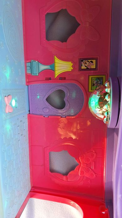 Duży domek Myszki Mickie Mini Fisher Price - muzyka, kula disco!