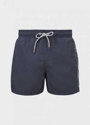 Шорты Hugo Boss и Рере  jeans для зала пробежки пляжа
