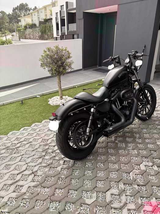 Harley-Davidson Sportster 883 Iron