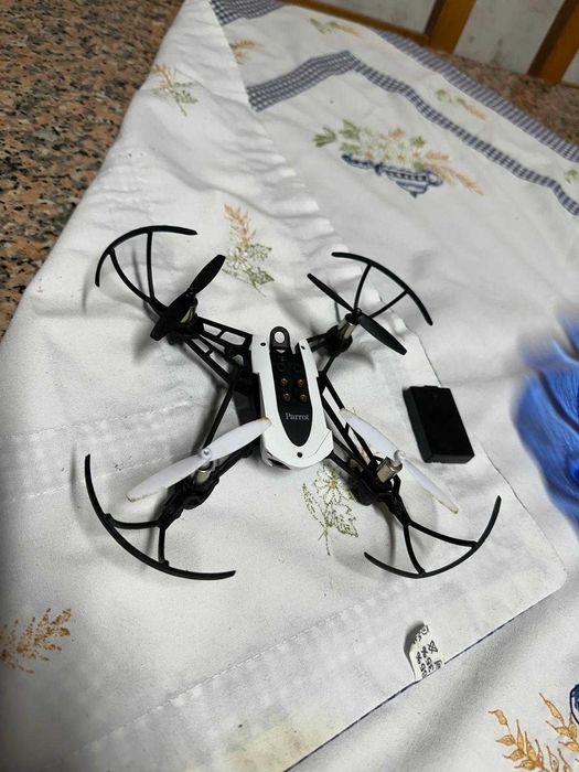 Drone parrot  ( como novo )