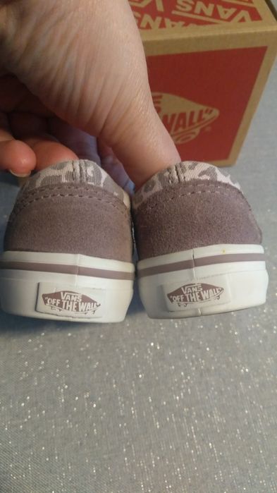 Trampki Vans dla dziewczynki