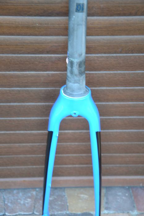 widelec full karbon Giant gravel sztywna oś nowy!