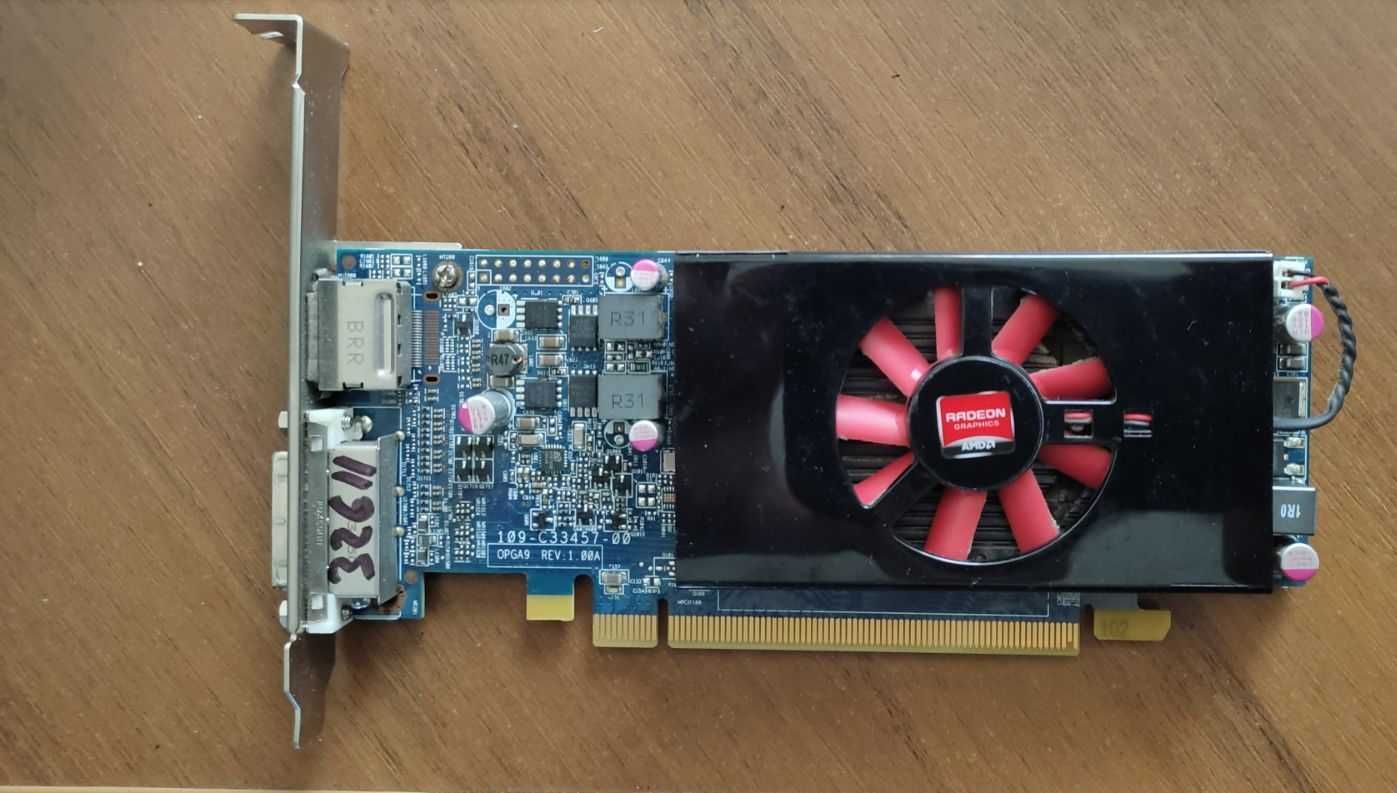 Amd Radeon HD 7500 series 1 gb 500 Olx