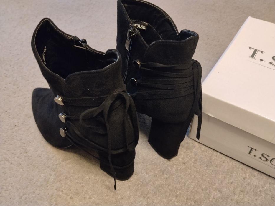 Botki damskie rozmiar 40. T.Sokolski