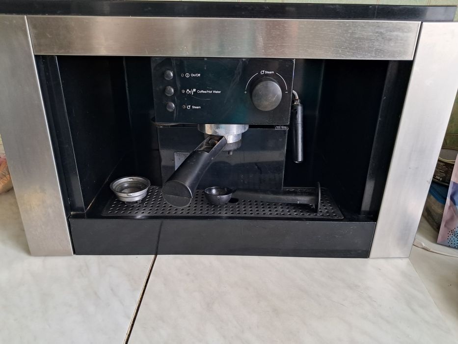 Вбудована кавомашина IKEA