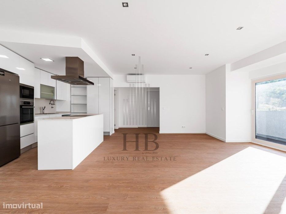 Apartamento T3+1 duplex com terraço