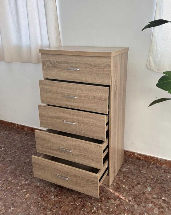 Conjunto de Mobiliário para Quarto: Cómoda + Mesa de Cabeceira com 2 e 3 Gavetas + Portes por 213€