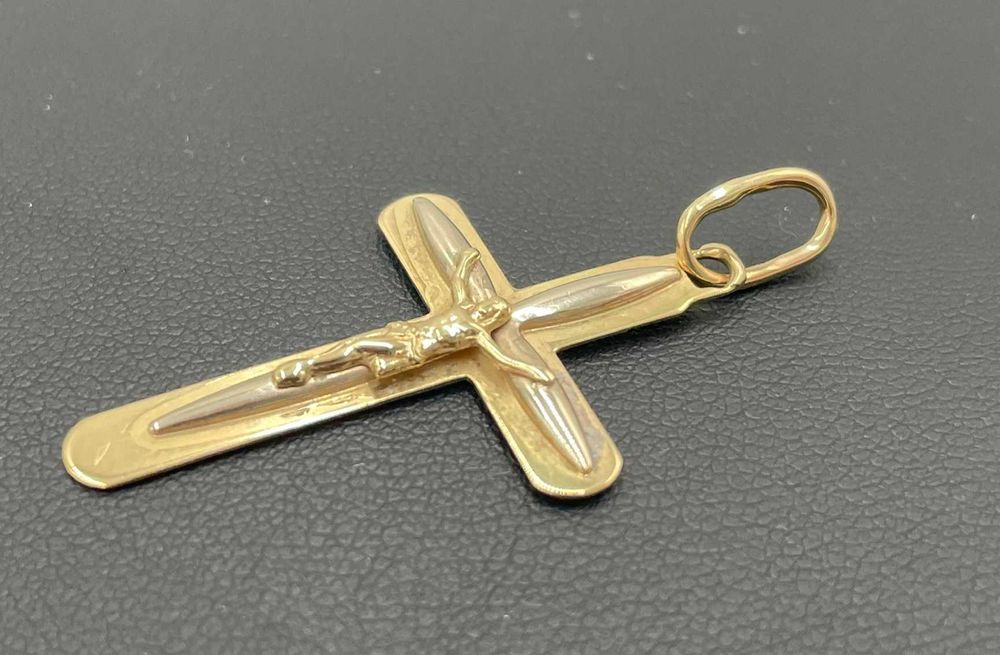 Złoty krzyżyk 14kt (585) 2,38 gram