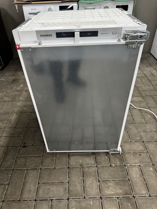 Lodówko Zamrażarke firmy Siemens model kg31e05  A++  88 CM WYS