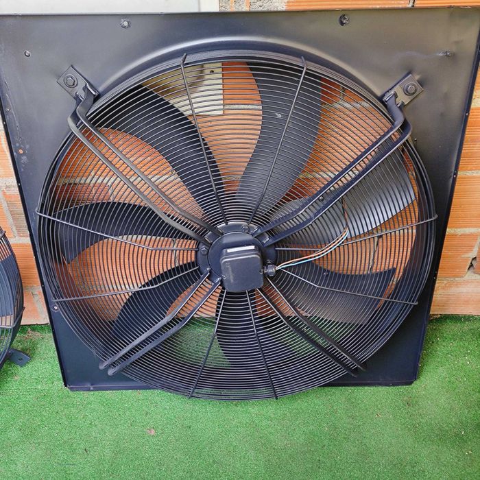 Ventiladores / Extrator industrial trifásico 2 velocidades