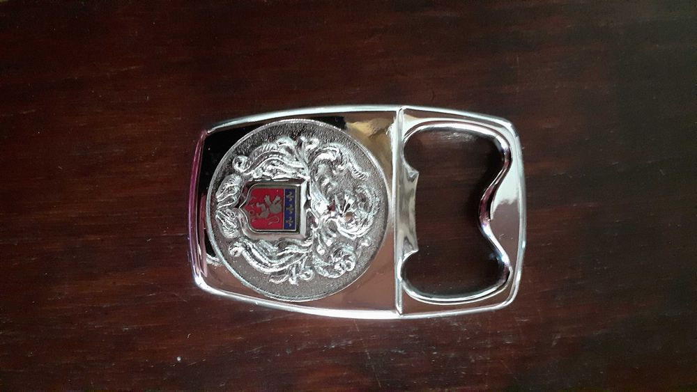 Abre garrafas com brasão de lyon