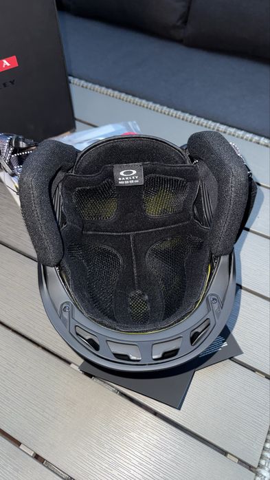 Kask narciarski/snowboardowy Prada Linea Rossa x Oakley MOD 5 MIPS
