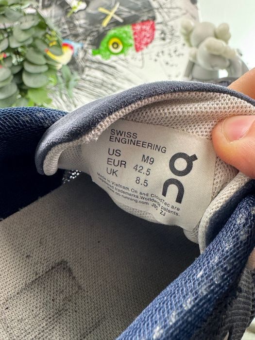 Кросівки On Cloud 5 42.5 розмір Е7679