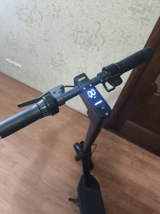 Самокат Ninebot G30 Max Ultra 600W  18Ah