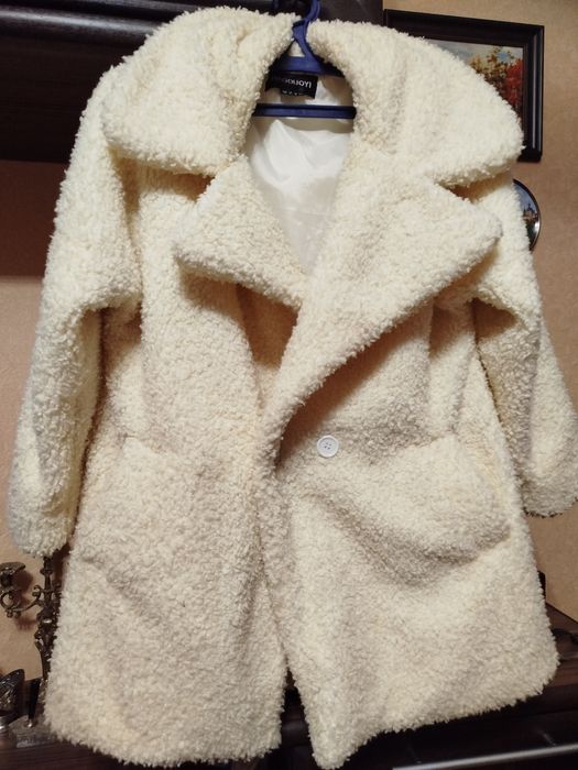 Шубка ,, Тедди '' молочная