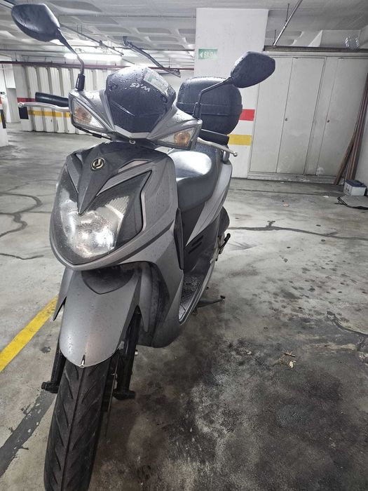 Scooter Sym Symphoni SR