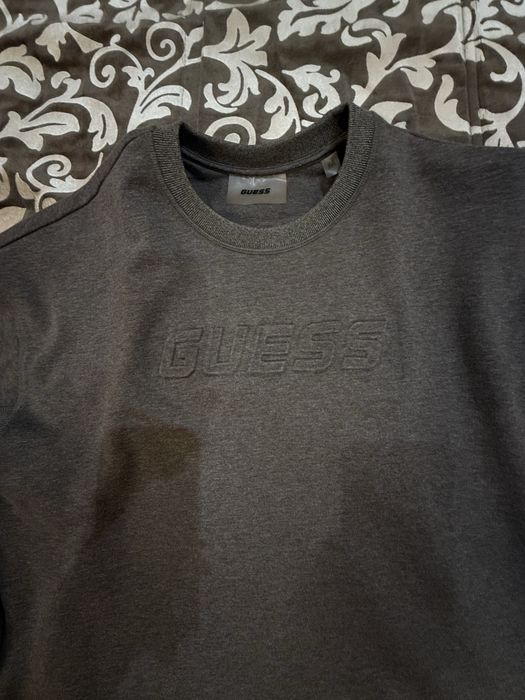 Толстовка GUESS.