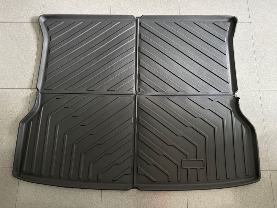 Conjunto 4 Tapetes Borracha TPE All Weather Xpeng G6 2023-25 Novos