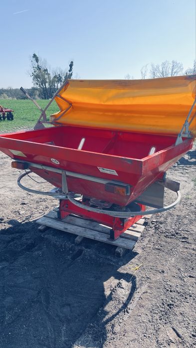 Rozsiewacz woprol junior 600