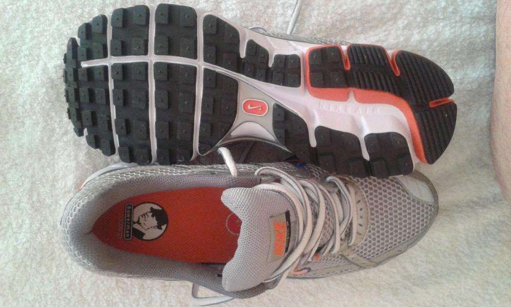 Nike Air tamanho 40,5422977809480437763