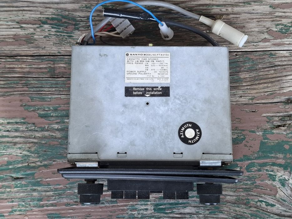 Auto-rádio vintage Sanyo