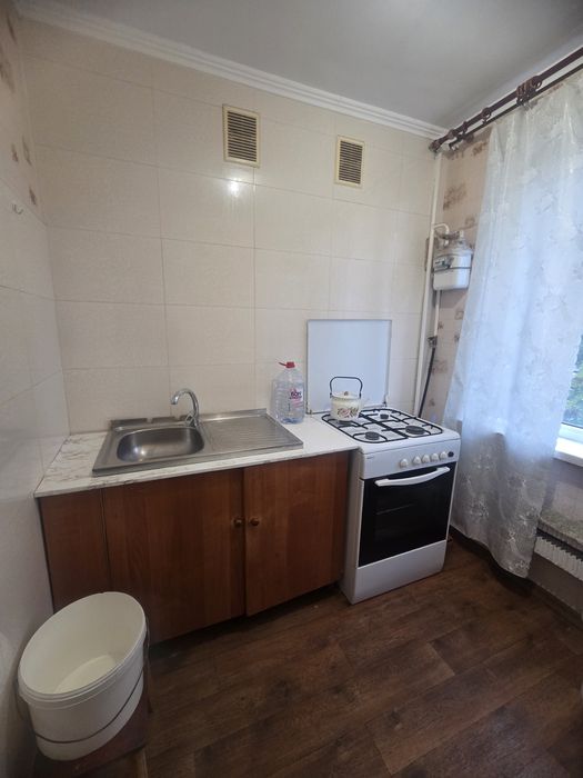 Сдам 3-комнатную квартиру на долгий срок.