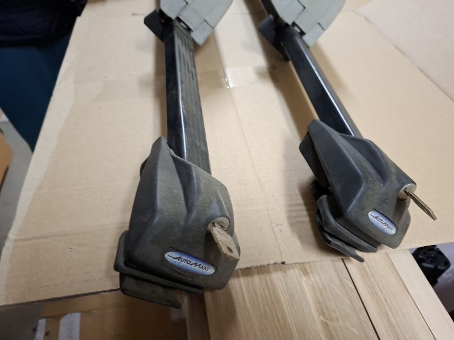 Bagażnik belka uchwyt na narty Automaxi