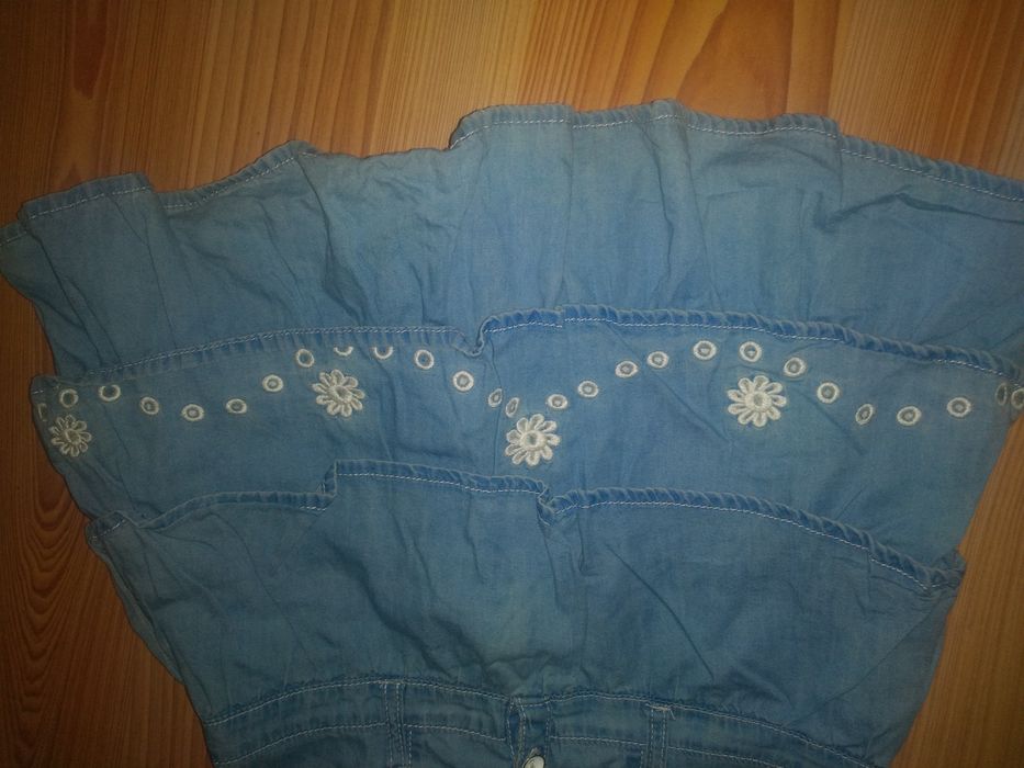 Sprzedam sukieneczkę