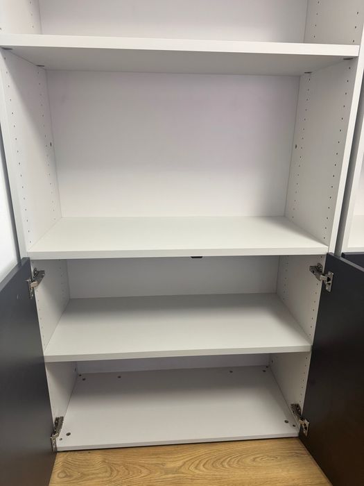 Armário  antracite com fechadura