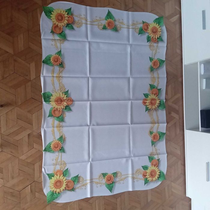 Obrus 110 x 155 100% poliester
