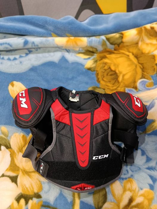 Хоккейный нагрудник