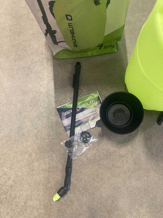 Обприскувач ручний - SP-9 (GRUNHELM)