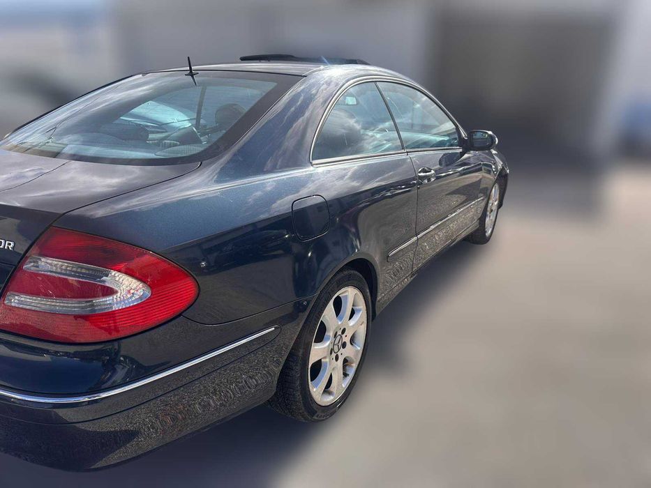 MERCEDES-BENZ (W209) CLK 200 Kompressor Avantgarde de 2002 Salvado