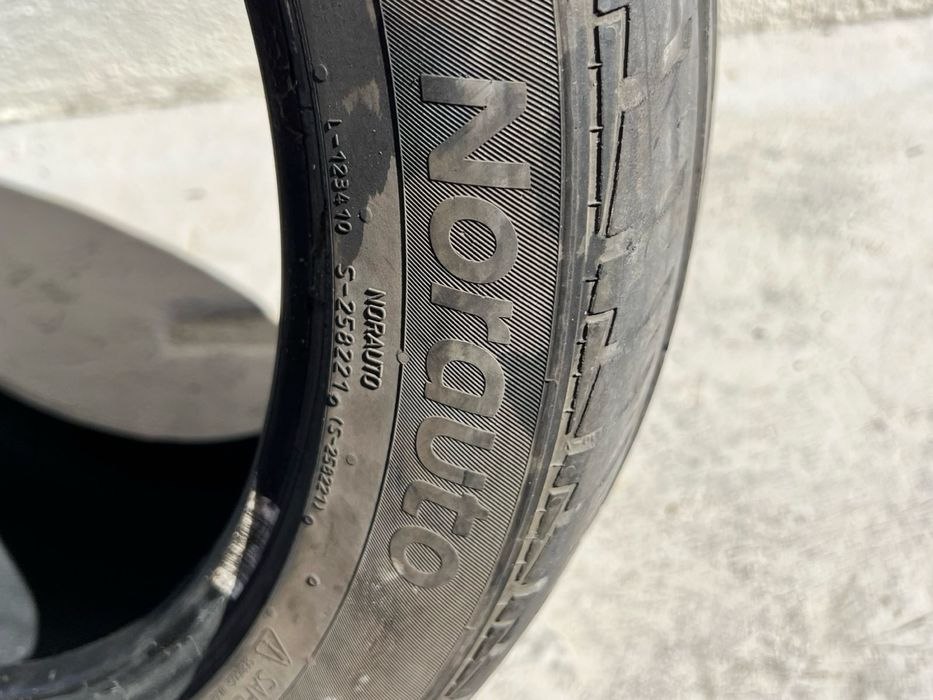235/45/17 Norauto 2 pneus