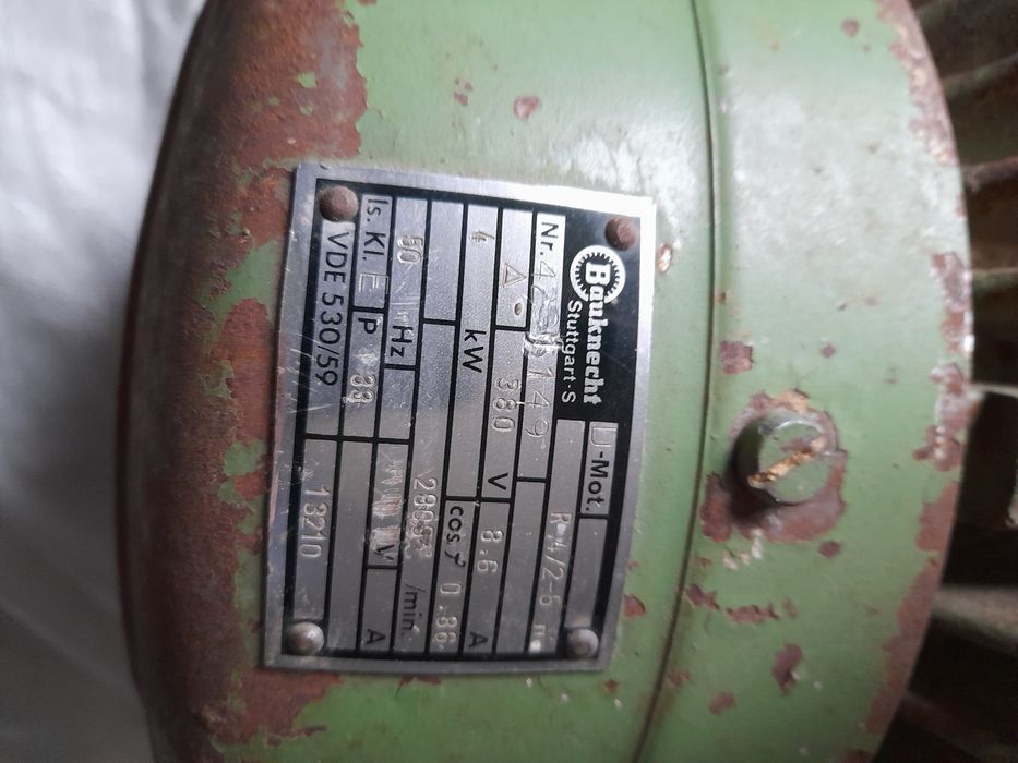 Silnik elektryczny trójfazowy