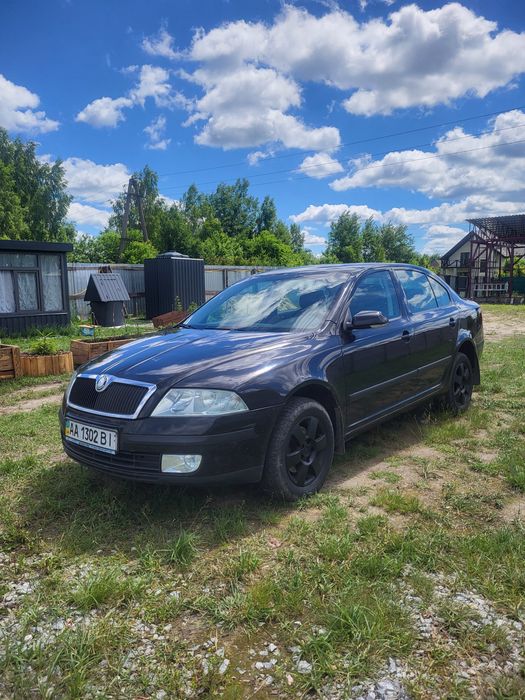 Skoda Octavia      .