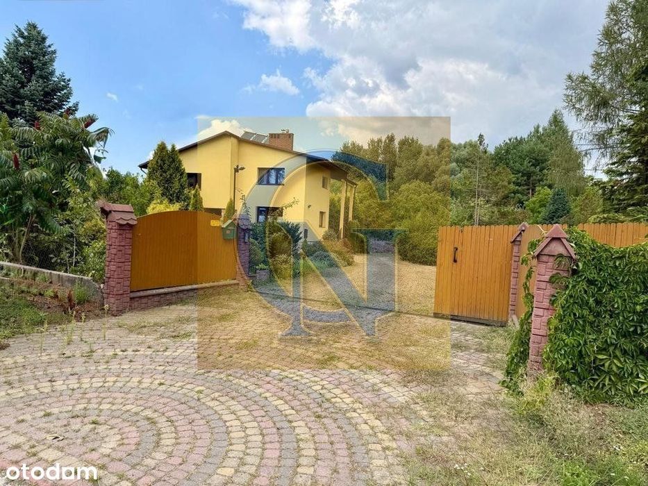 Dom 140 m² na 33 ar/przestrzeń/komfort/natura.