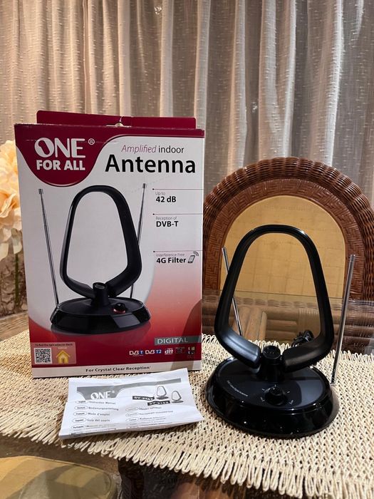 Antena interior amplificada para TDT