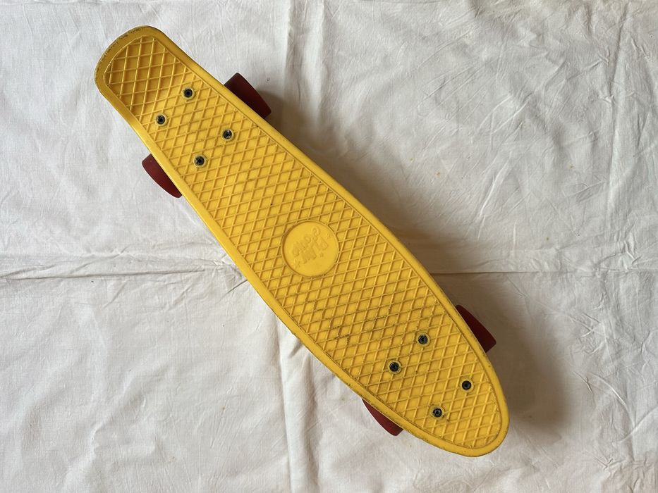 Deskorolka, fiszka kolor żółty