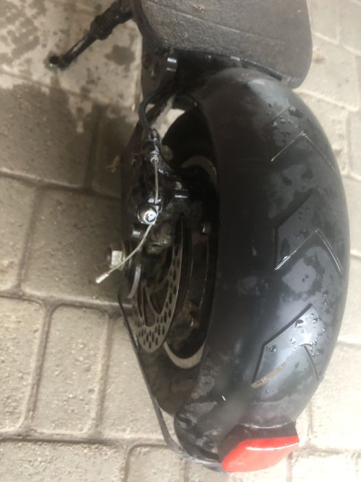 Електросамокат King Song N10+ (48V 16Ah) – Потужний, м'який та надійний!