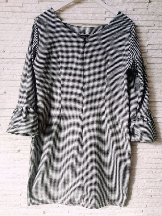 Elegancka sukienka M