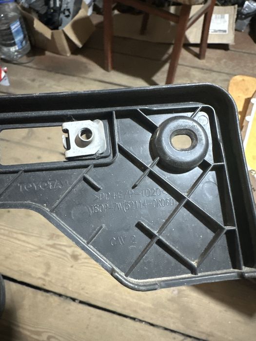 Рамка під номерний знак Toyota