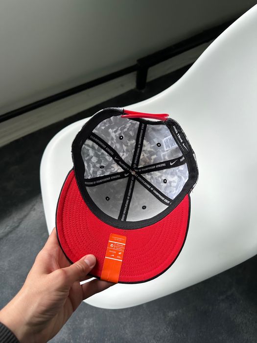 Оригінал! Nike Snapback кепка нова!