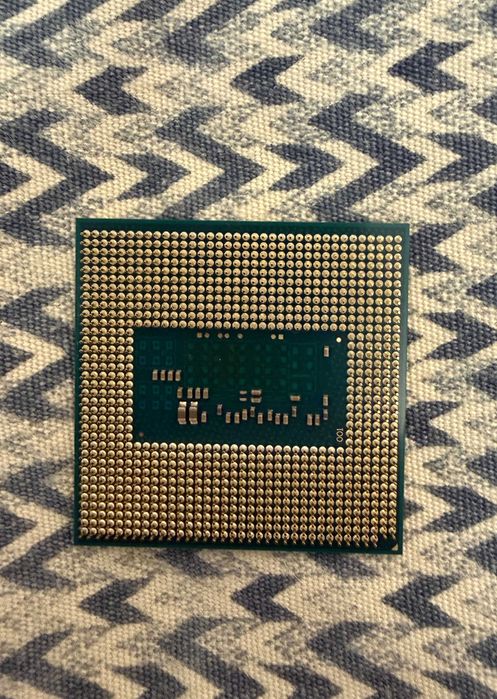 Продам процессор для ноутбука Intel Core i7-4810MQ (SR1PV)