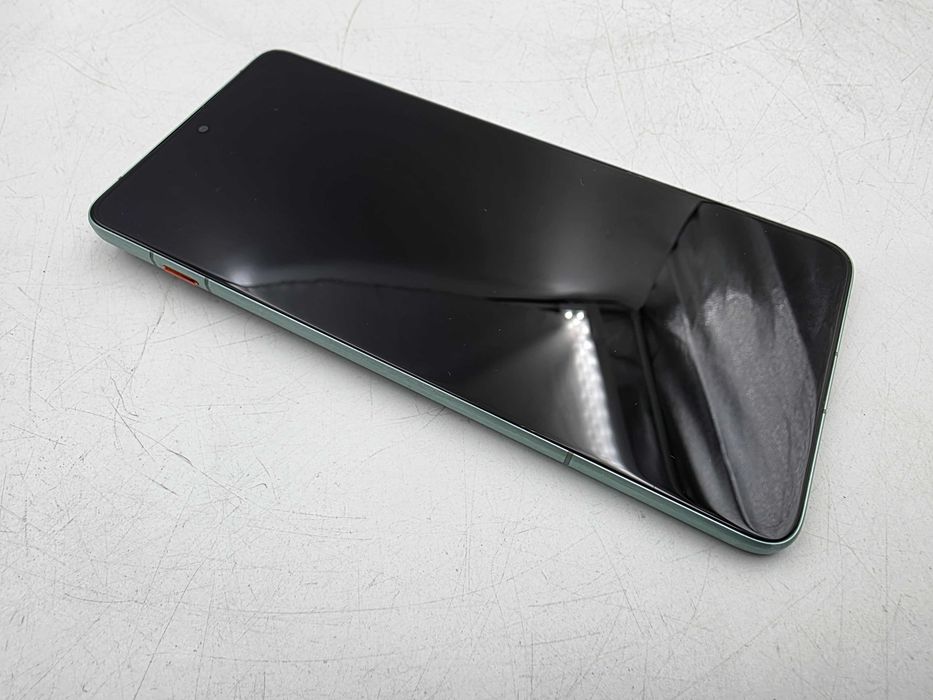 Smartfon Motorola Edge 70 5G 12/512GB 6.67" 120HZ