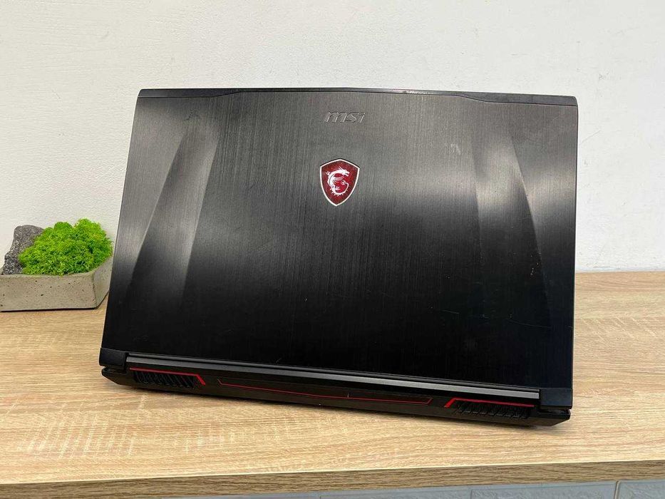 Ігровий ноутбук MSI GP62MVR 15.6` FullHD i7-7700HQ GTX1060 3GB 192Bit 16DDR4 SSD 512GB+1TB HDD Гарантія 3 Міс Магазин МСІ