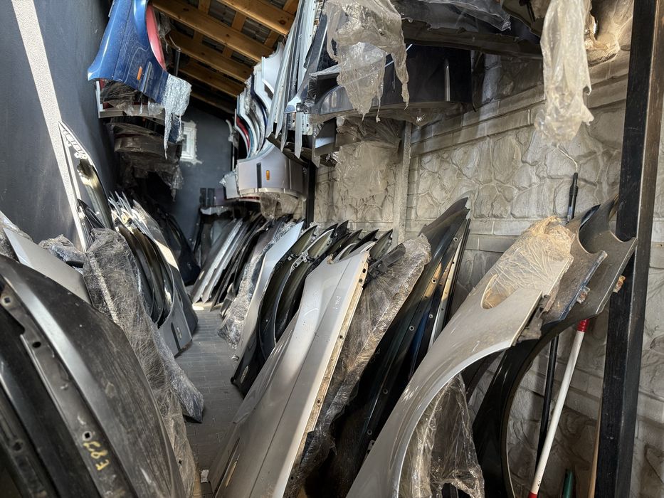 Крило BMW Е39 Е46 Е53 Е60 Е61 Е65 Е66 E70 Е87 Е90 Е91 F10